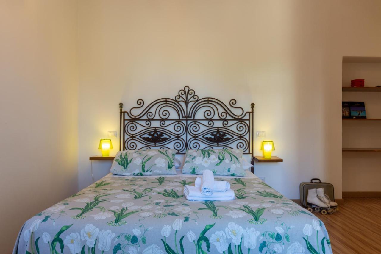 Villa La Quercia メタ エクステリア 写真