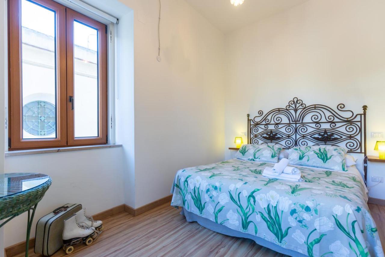 Villa La Quercia メタ エクステリア 写真