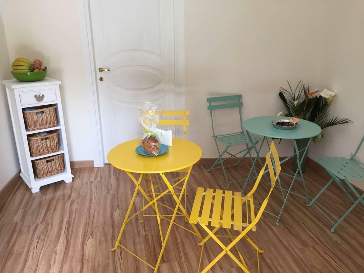 Villa La Quercia メタ エクステリア 写真