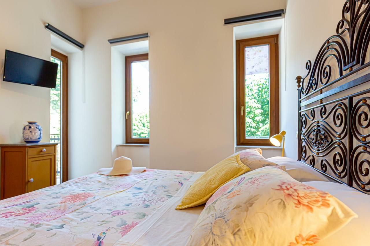 Villa La Quercia メタ エクステリア 写真