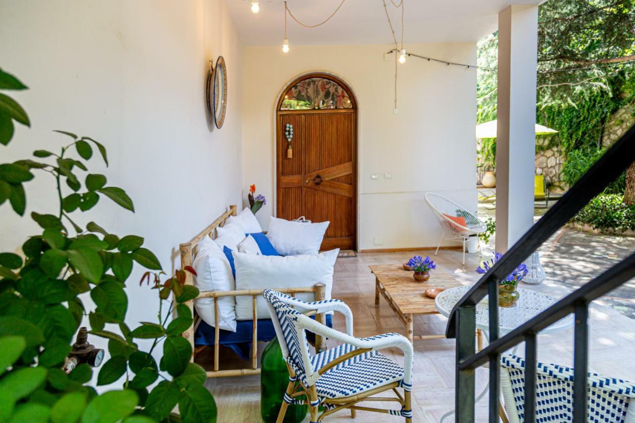 Villa La Quercia メタ エクステリア 写真