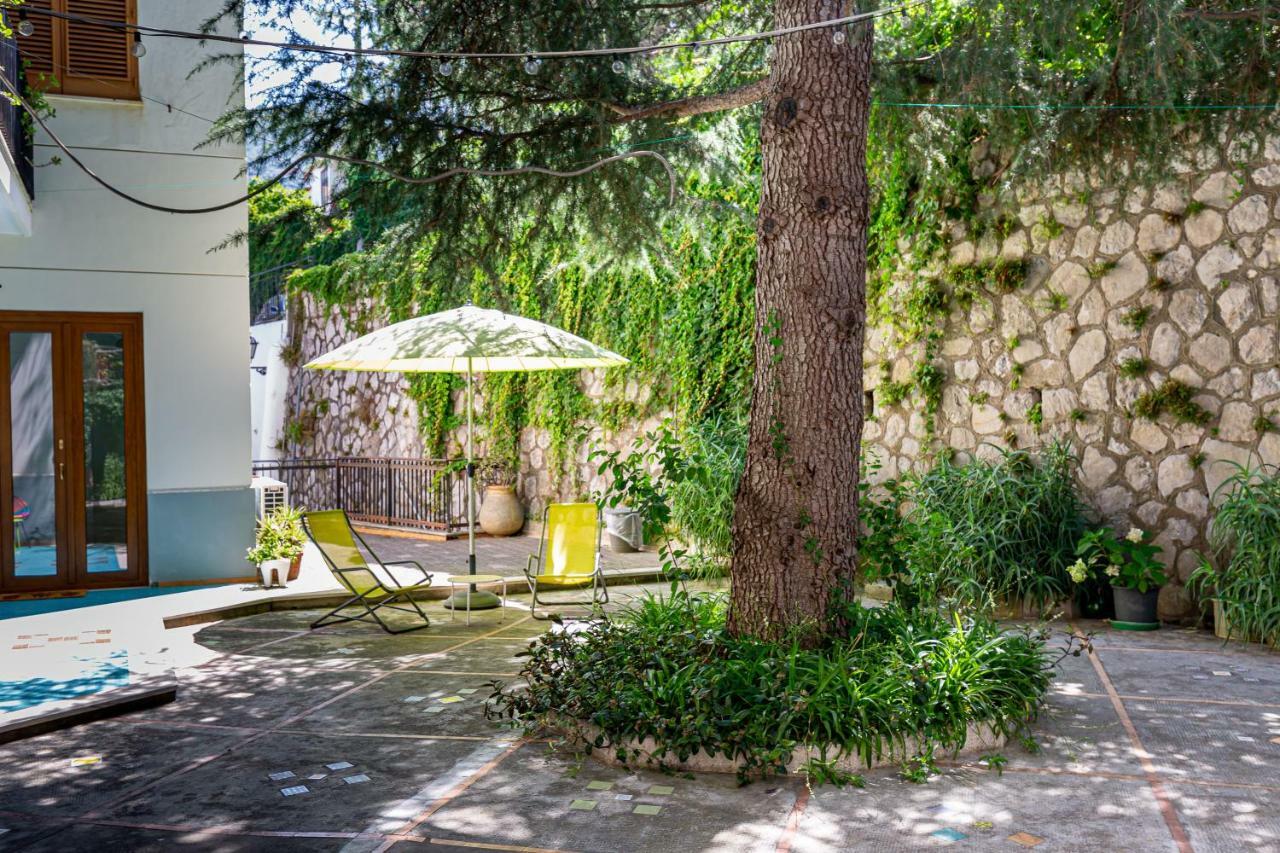 Villa La Quercia メタ エクステリア 写真